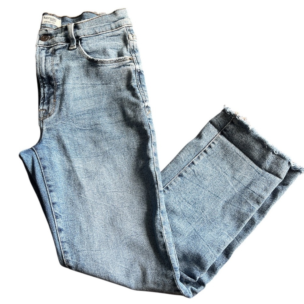 Kensie Jeans Women’s Size 8 / 29 Cropped frayed Hem Slim Straight Blue Denim